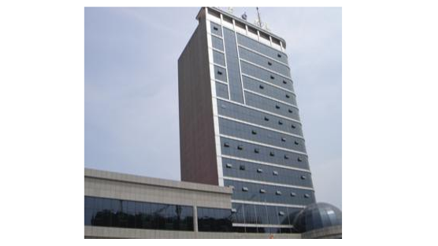 江蘇省建工使用薩都奇特級防火卷簾門、電動擋煙垂壁